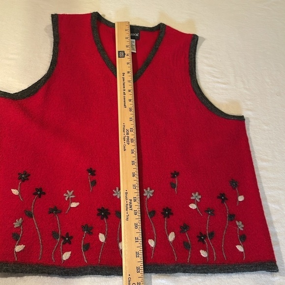 Women’s Mohair Wool Sleeveless Vest XL Like New! Embroidery Flowers - Picture 10 of 13